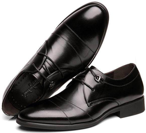 搭配西装的正装皮鞋该怎么选3